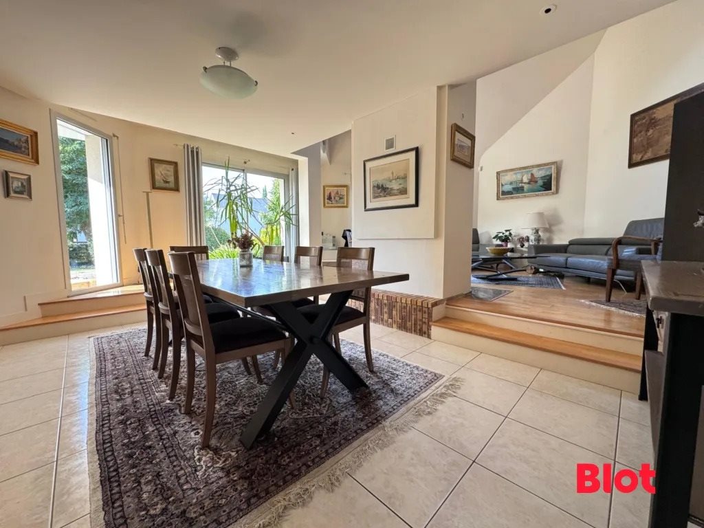 Maison à vendre, 204m², Bruz