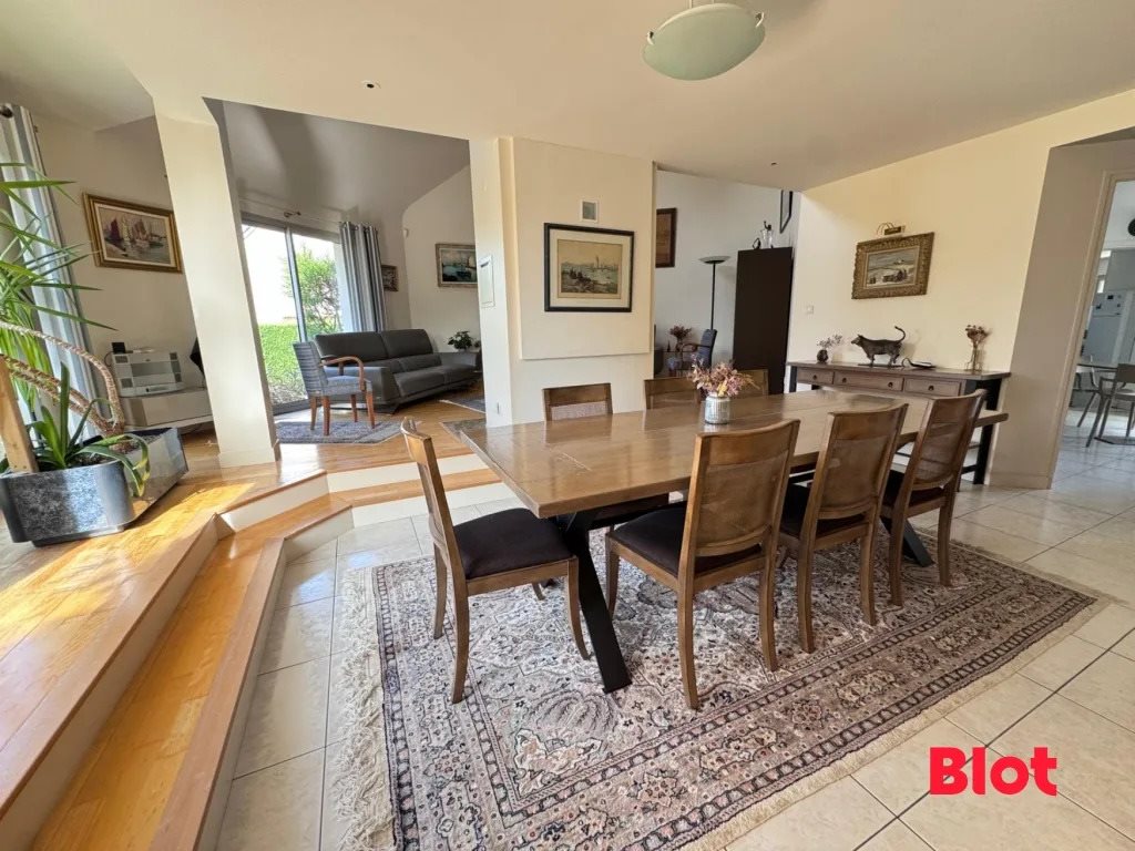 Maison à vendre, 204m², Bruz