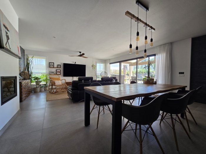 Maison à vendre, 184m², Mézos