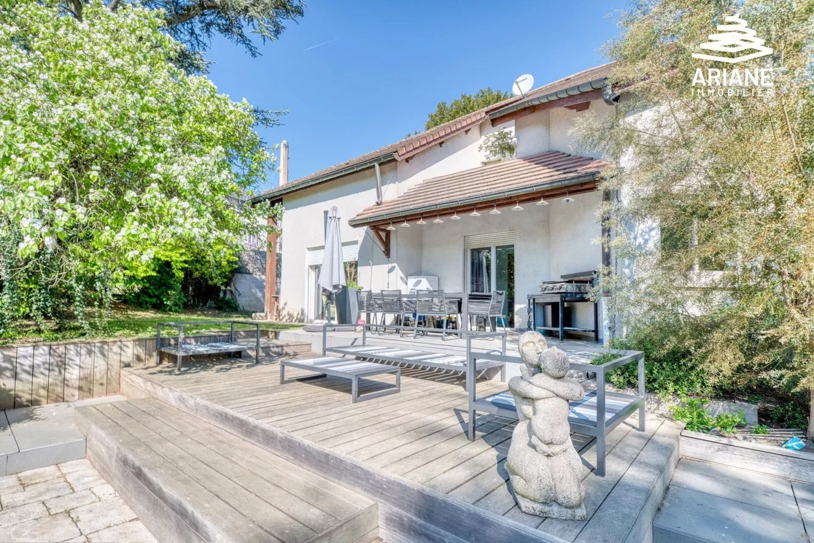 Maison à vendre, 230m², Vénissieux