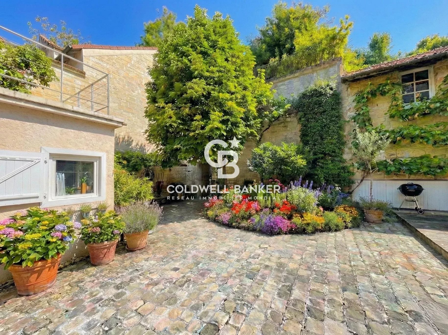 Maison à vendre, 196m², Le Mesnil-le-Roi