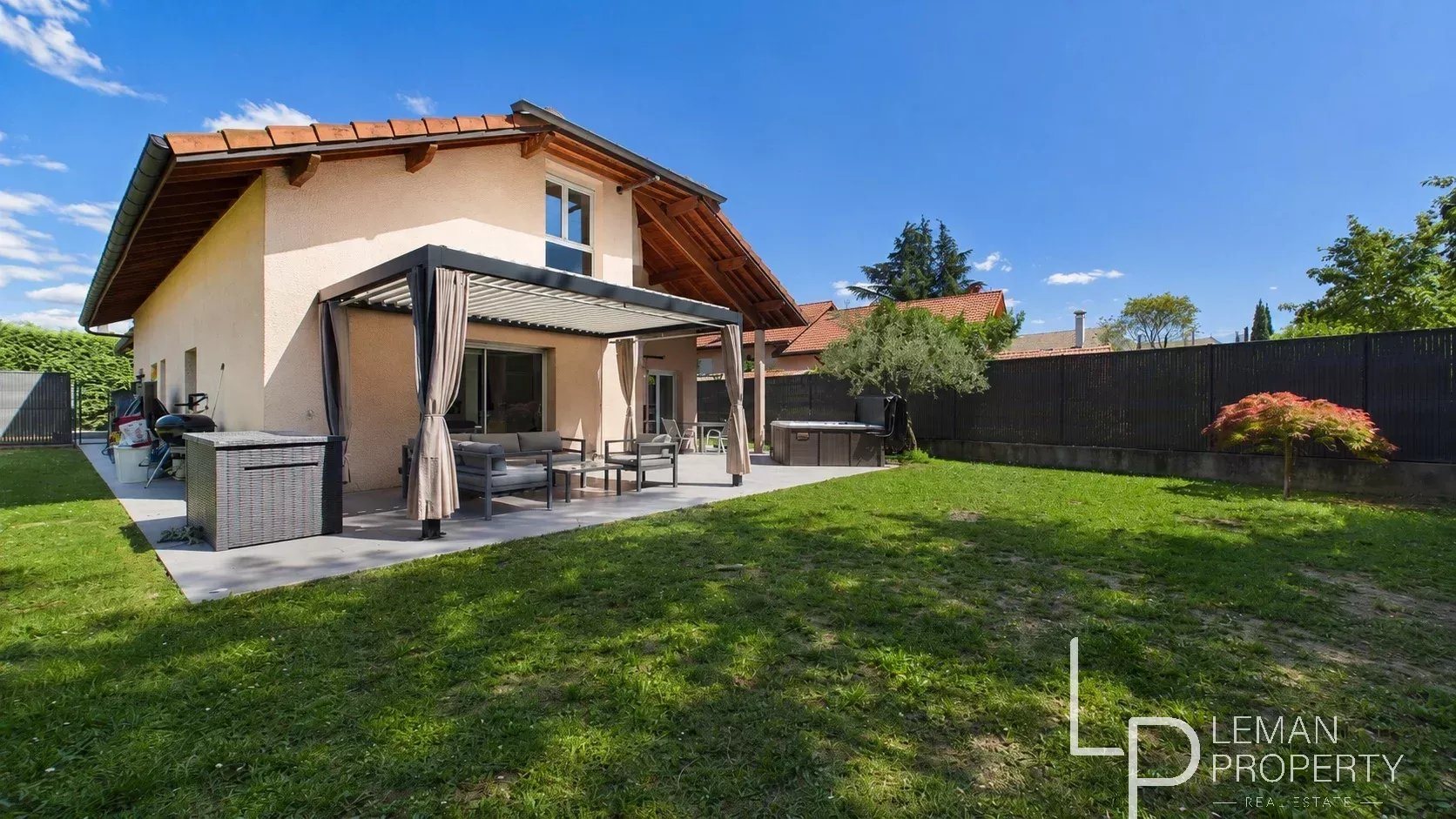 Maison à vendre, 269m², Douvaine
