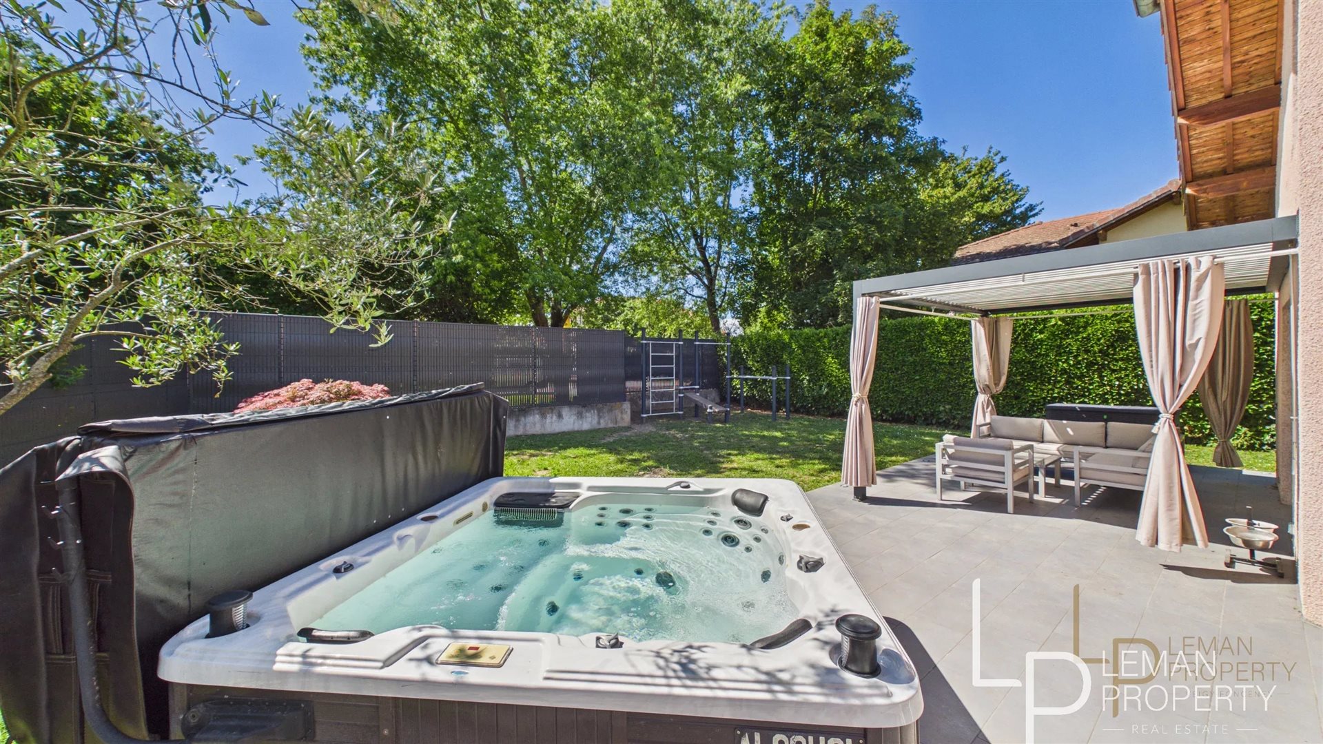 Maison à vendre, 269m², Douvaine