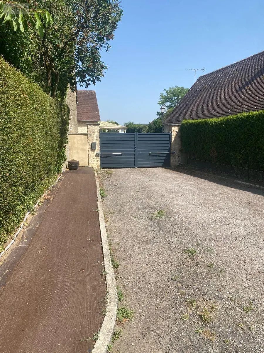 Maison à vendre, 122m², Essay