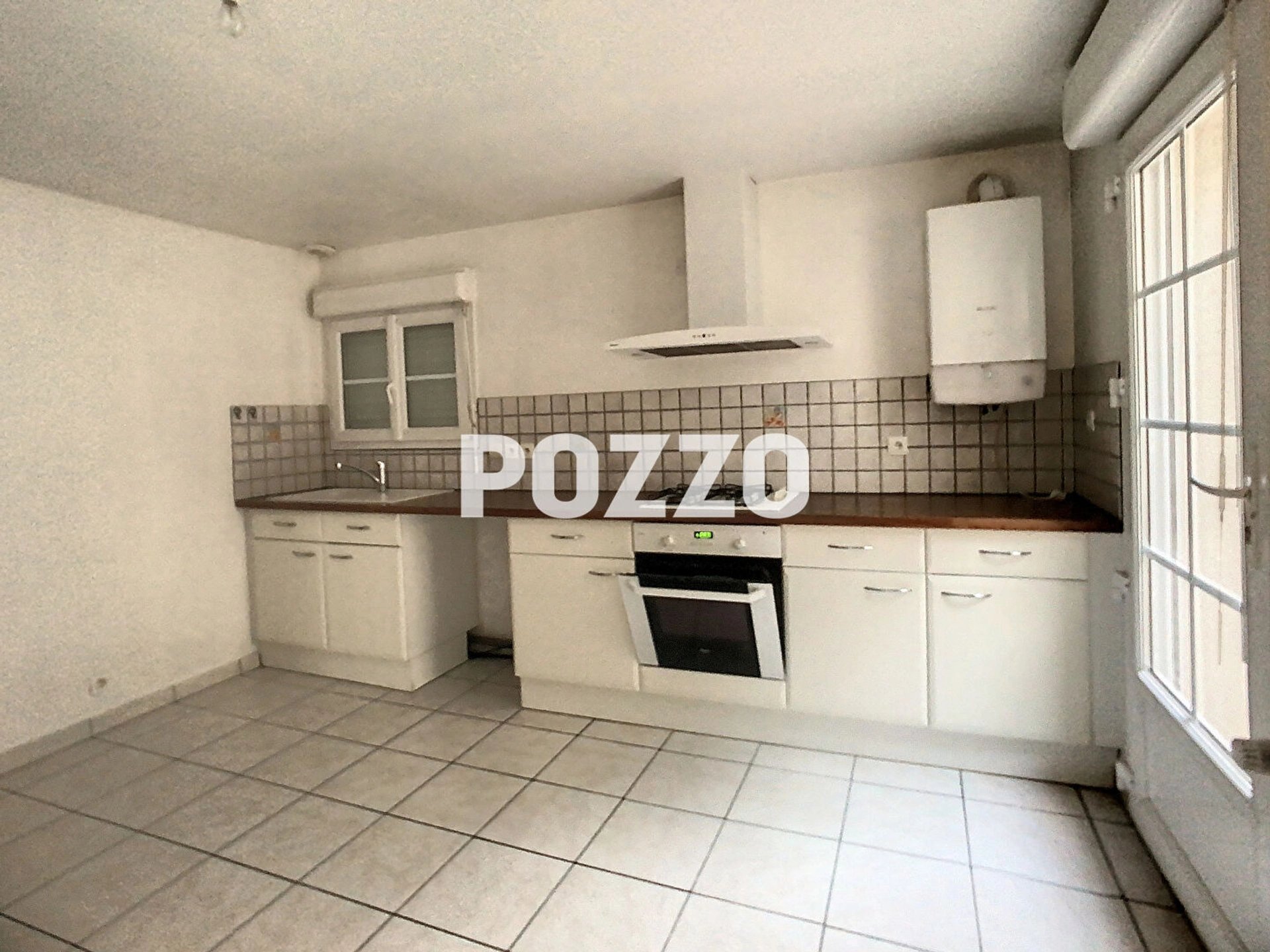 Maison à louer, 89m², Ducey