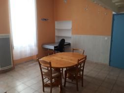 Appartement à louer, 38m², Nîmes