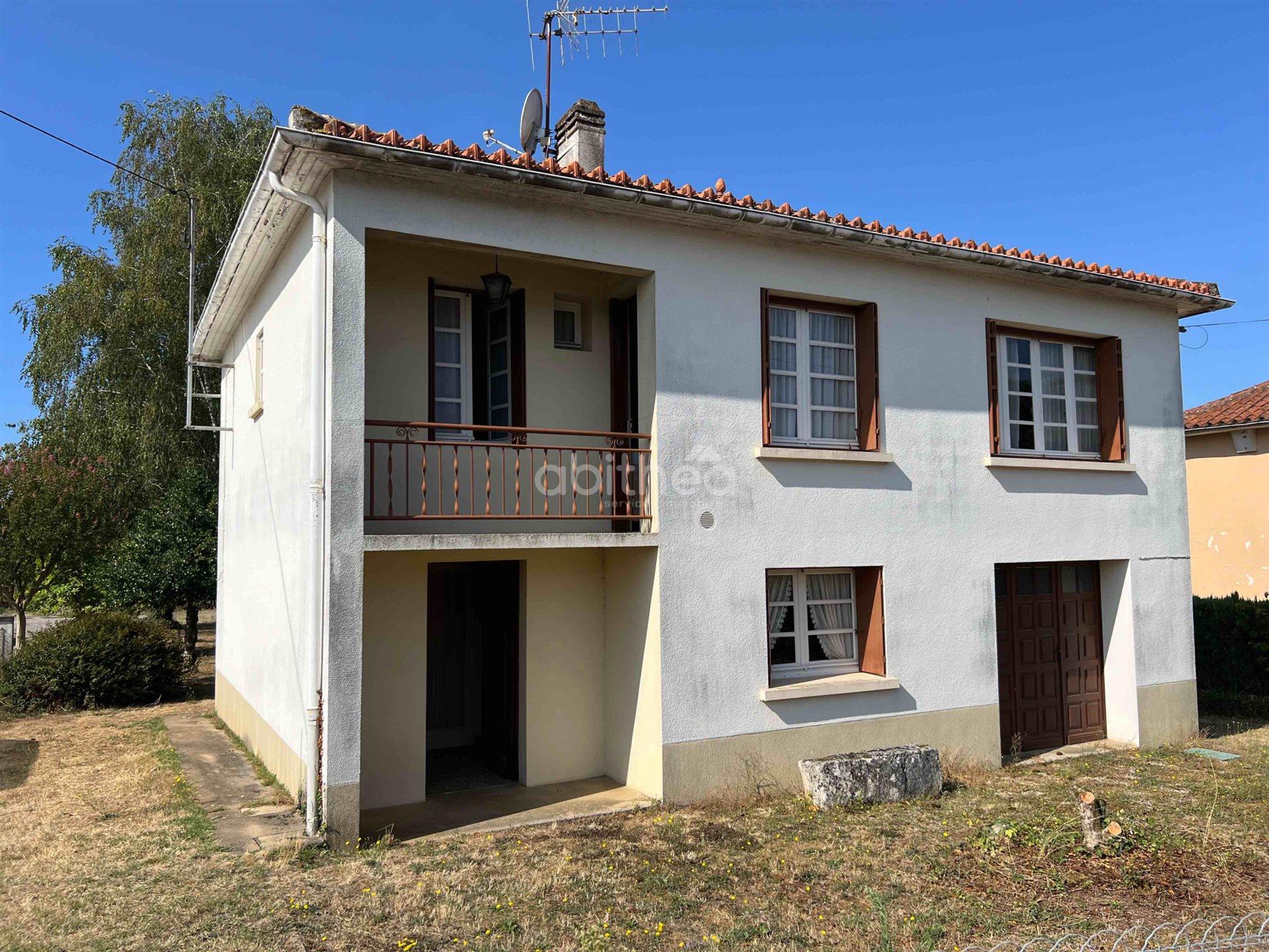 Maison à vendre, 101m², Chasseneuil-sur-Bonnieure