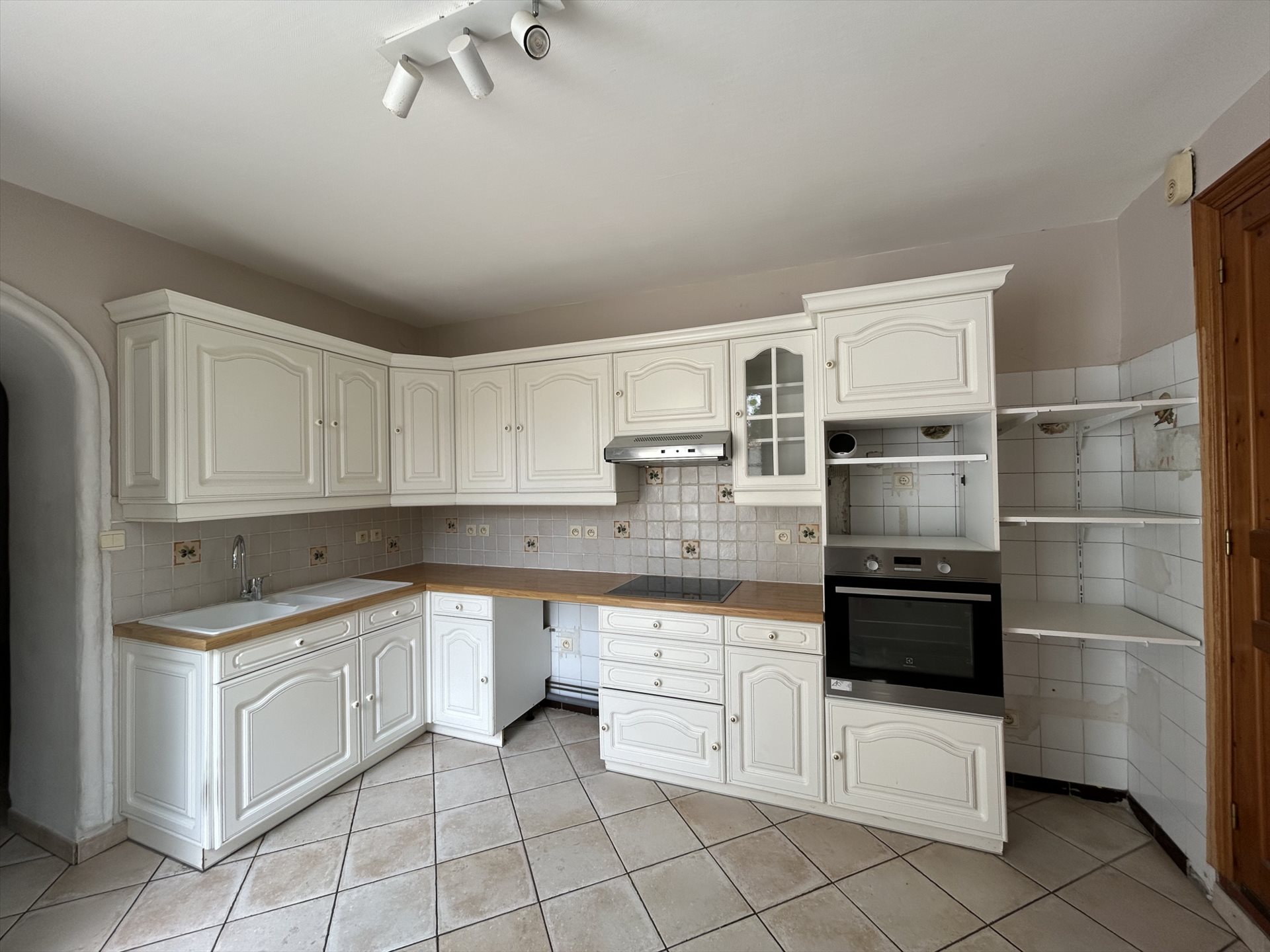 Maison à louer, 120m², Bram