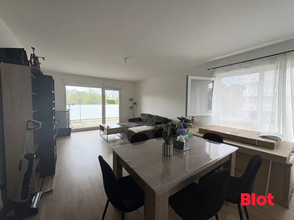 Appartement à louer, 65m², Pont-Péan