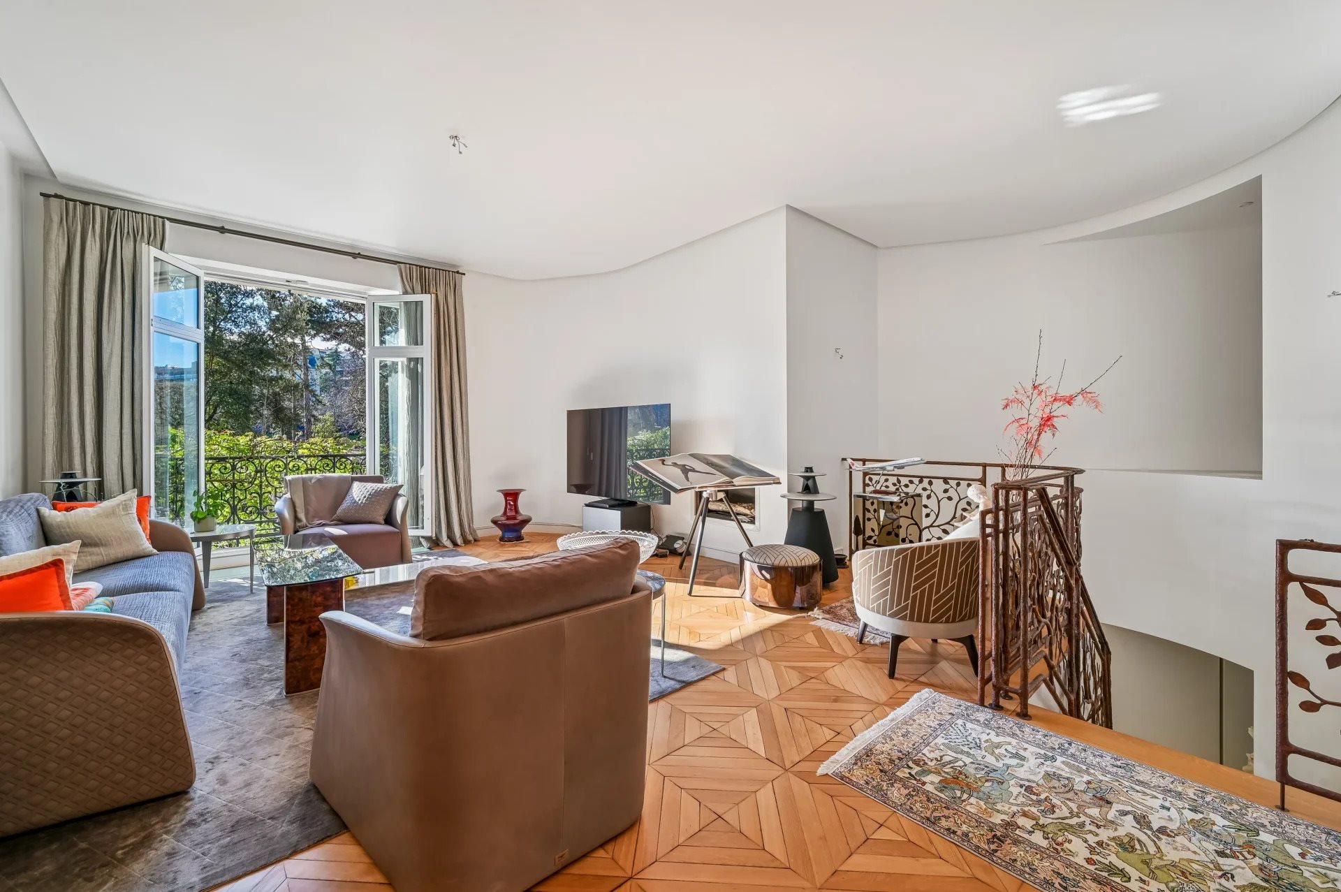 Appartement à louer, 240m², Paris 16ème