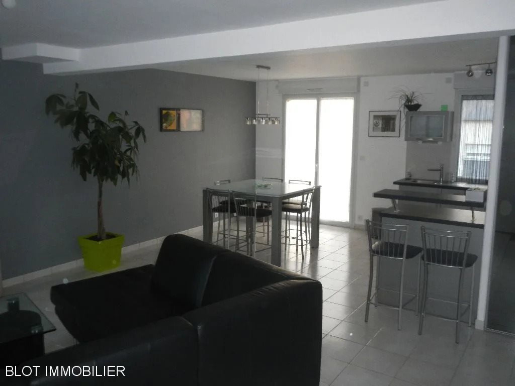 Maison à louer, 100m², Châteaubourg