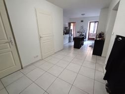 Appartement à louer, 70m², Thônes
