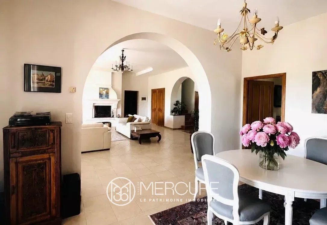 Maison à vendre, 380m², Pin-Balma
