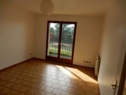 Appartement à louer, 64m², Saint-Pierre-en-Faucigny