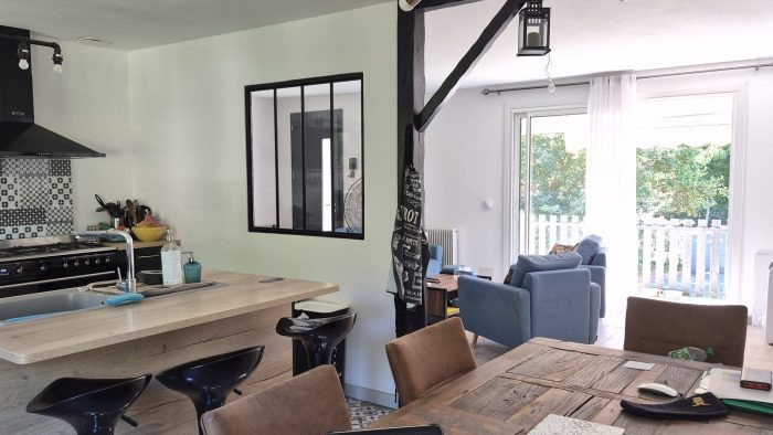 Maison à vendre, 168m², Saint-Georges-des-Coteaux