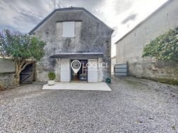 Maison à louer, 100m², Coarraze