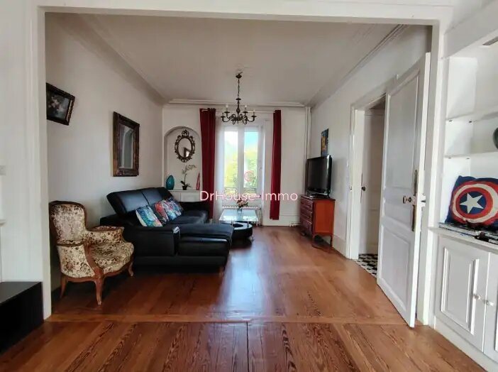 Maison à vendre, 1730m², Saint-Pierre-lès-Nemours