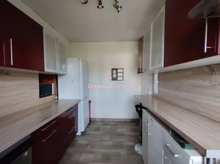 Maison à vendre, 1730m², Saint-Pierre-lès-Nemours