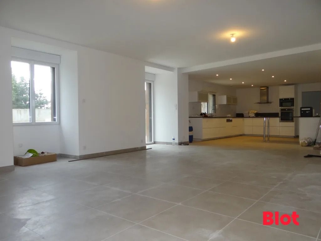 Maison à louer, 230m², Pacé