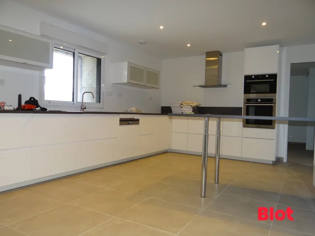 Maison à louer, 230m², Pacé