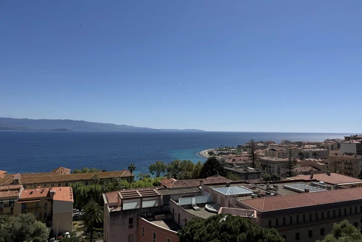 Appartement à vendre, 79m², Ajaccio