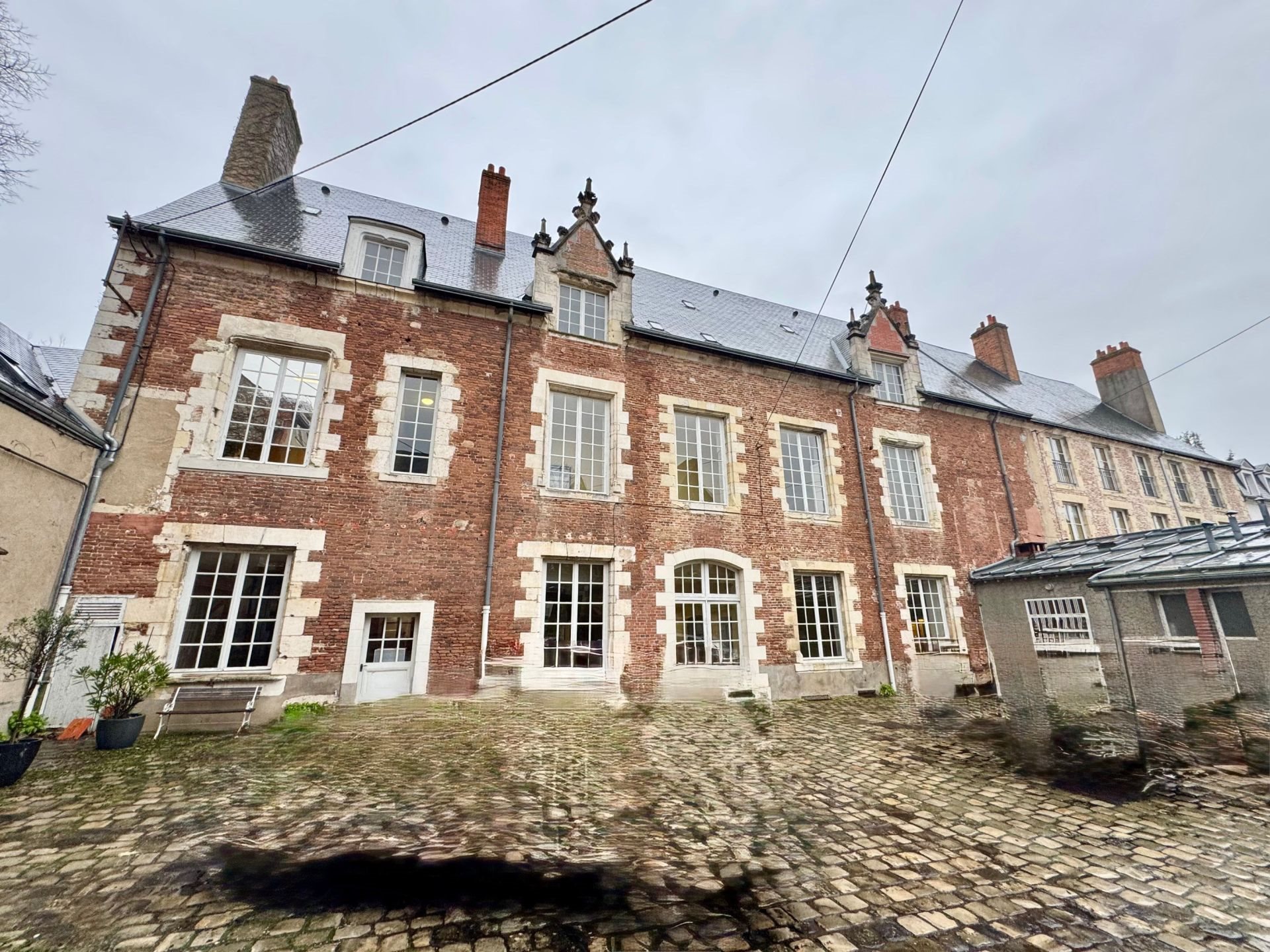 Maison à vendre, 1300m², Orléans