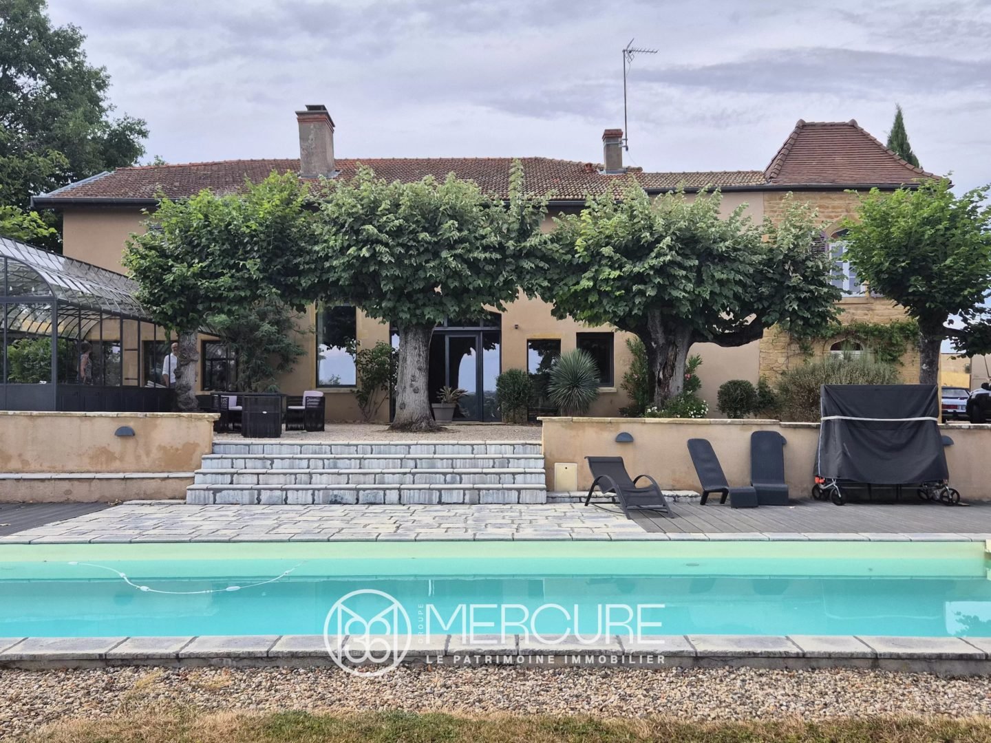 Maison à vendre, 353m², Charlieu