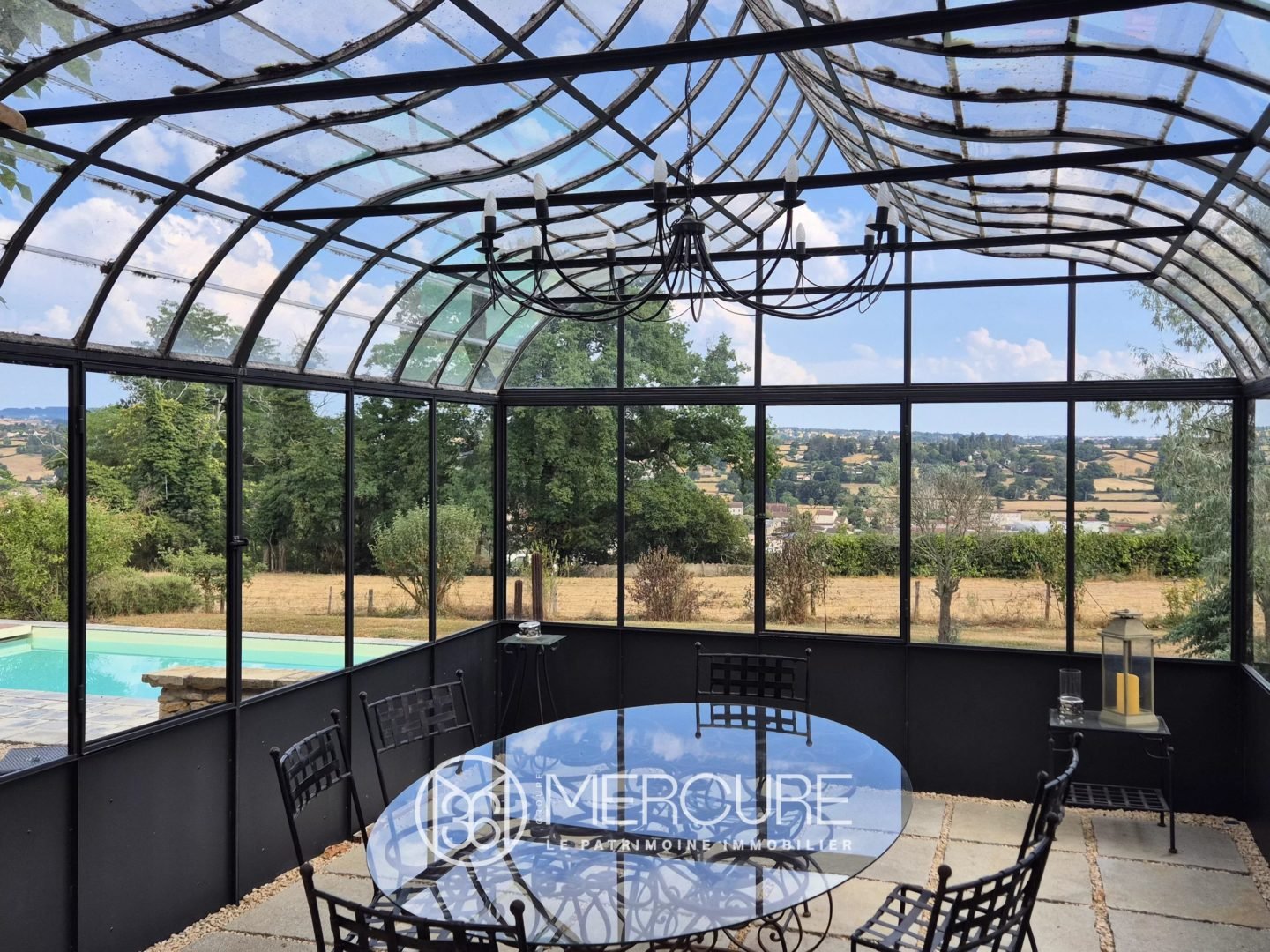 Maison à vendre, 353m², Charlieu