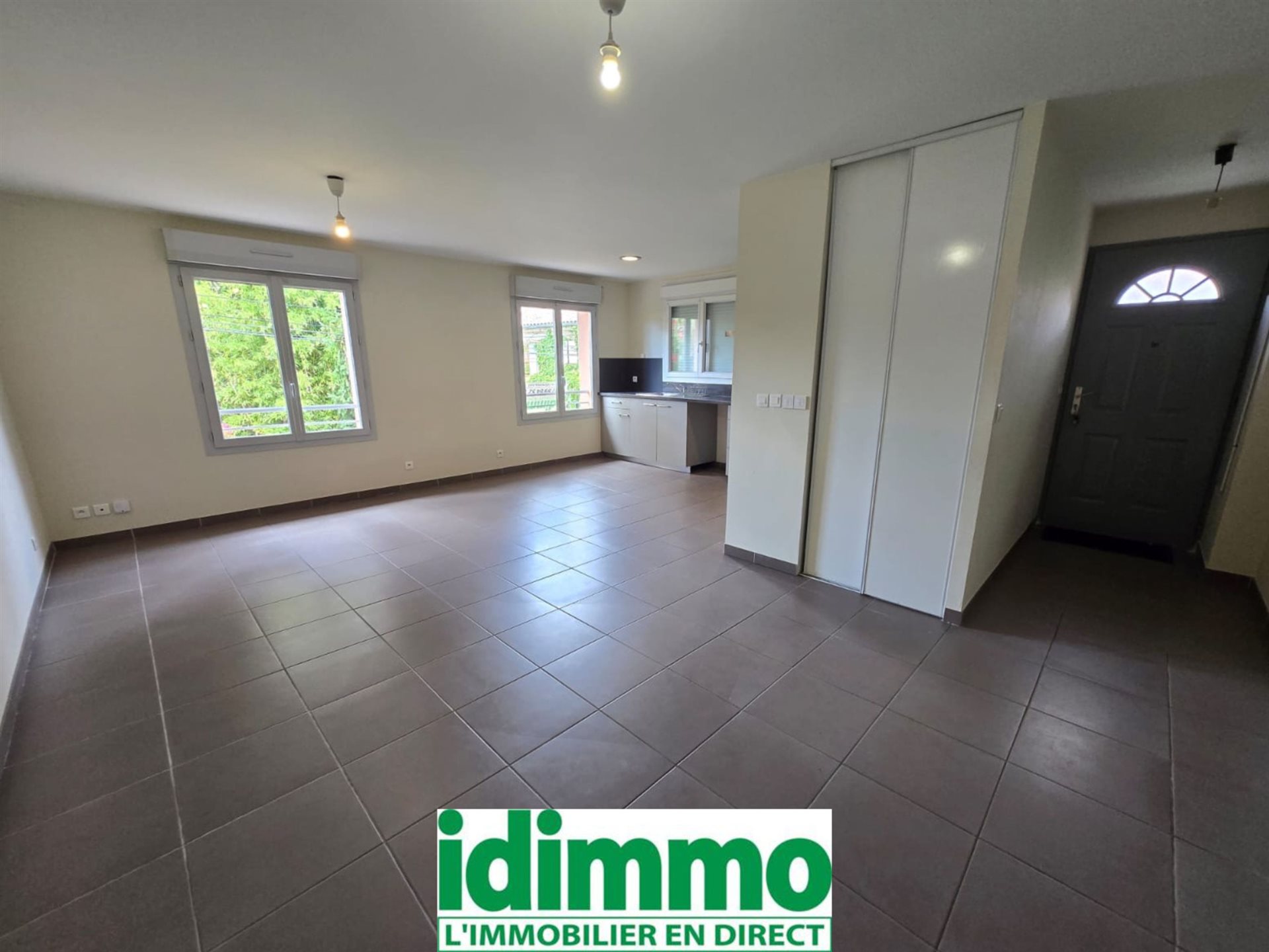 Appartement à louer, 70m², Auterive