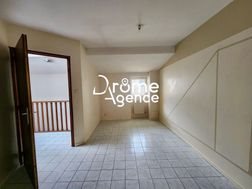 Appartement à louer, 91m², Valence
