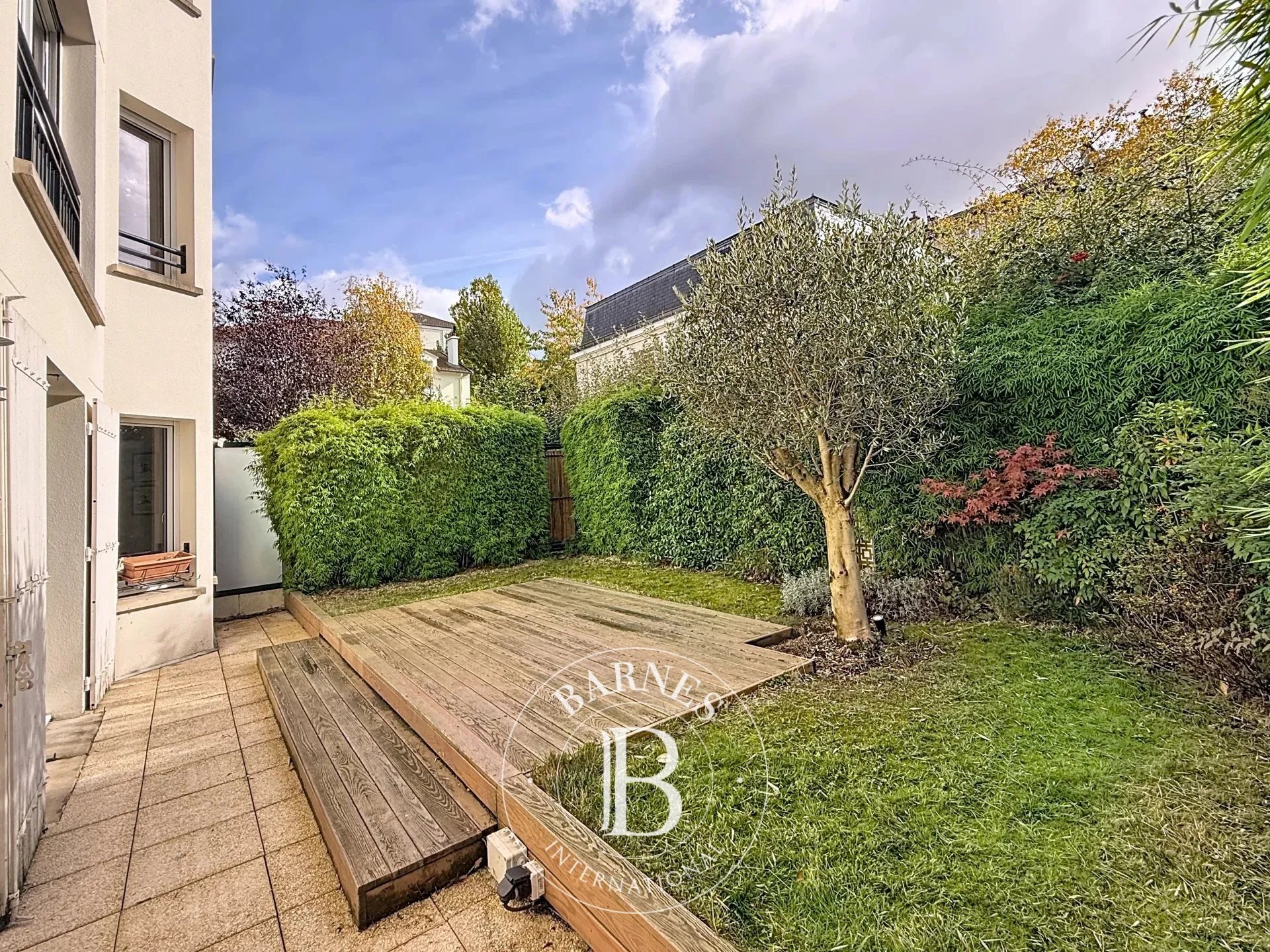 Appartement à louer, 73m², Courbevoie