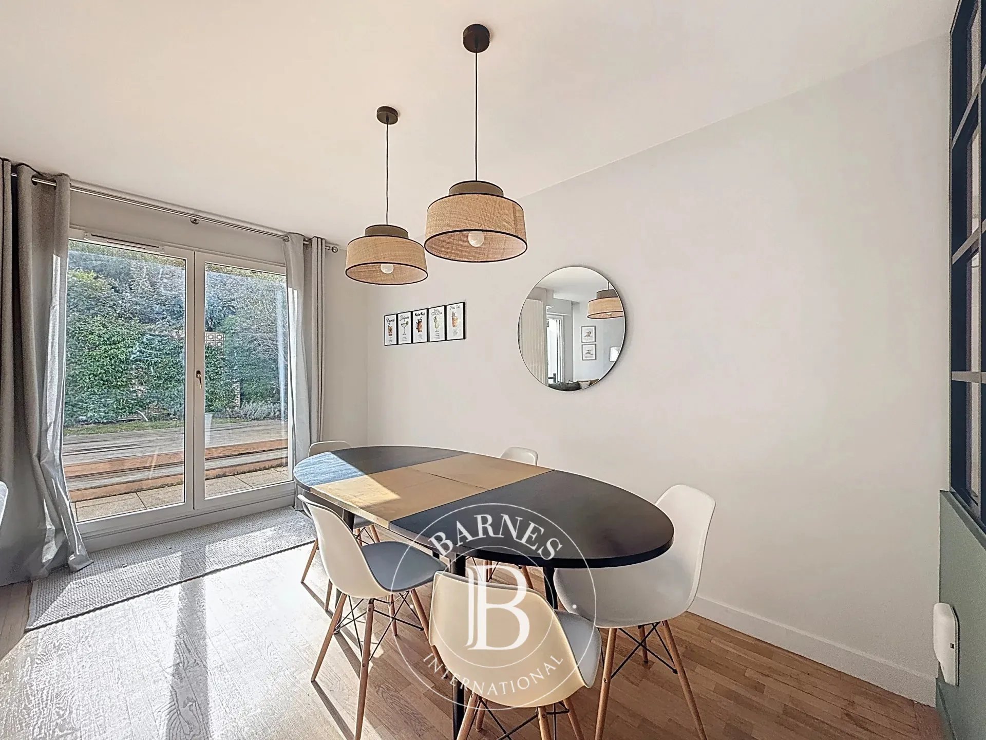 Appartement à louer, 73m², Courbevoie