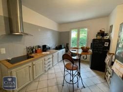 Maison à louer, 110m², Pernes-les-Fontaines