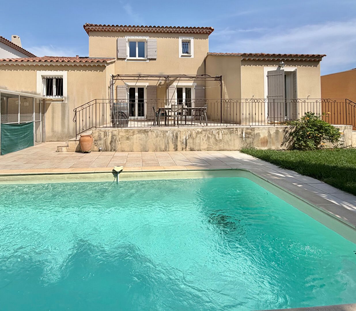 Maison à louer, 136m², Paradou