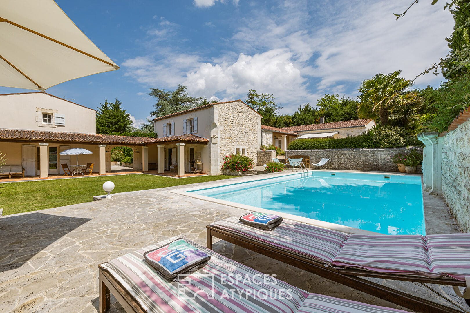 Maison à vendre, 430m², Saint-Porchaire