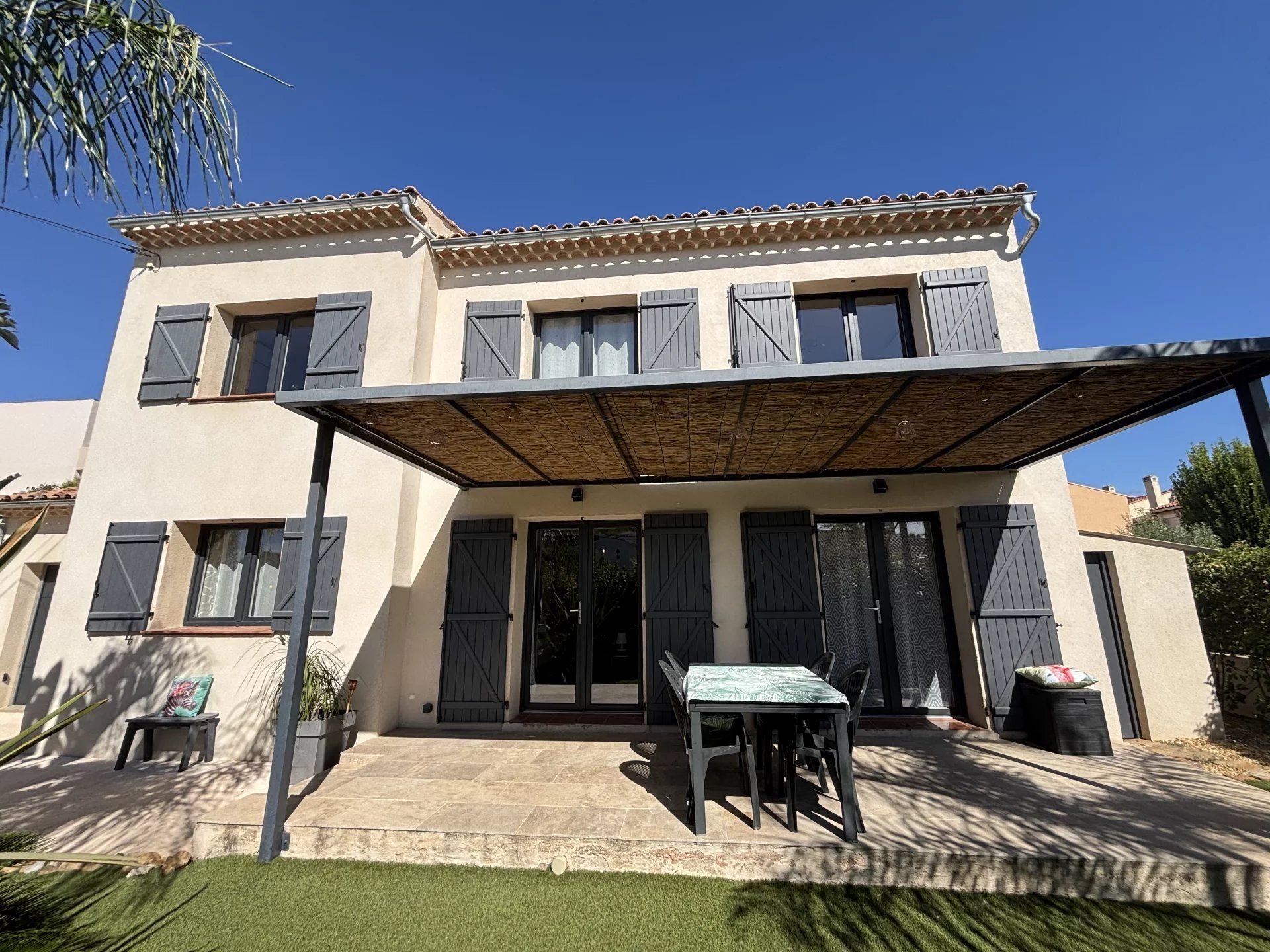 Maison à vendre, 149m², La Londe-les-Maures
