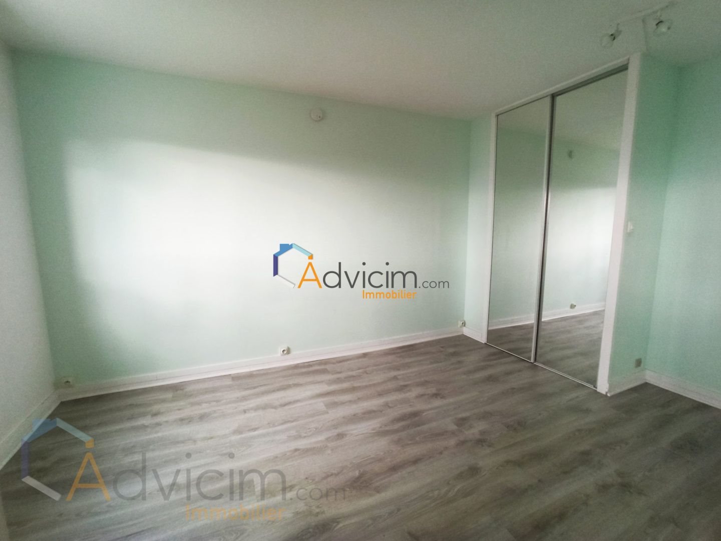 Appartement à louer, 43m², Orléans