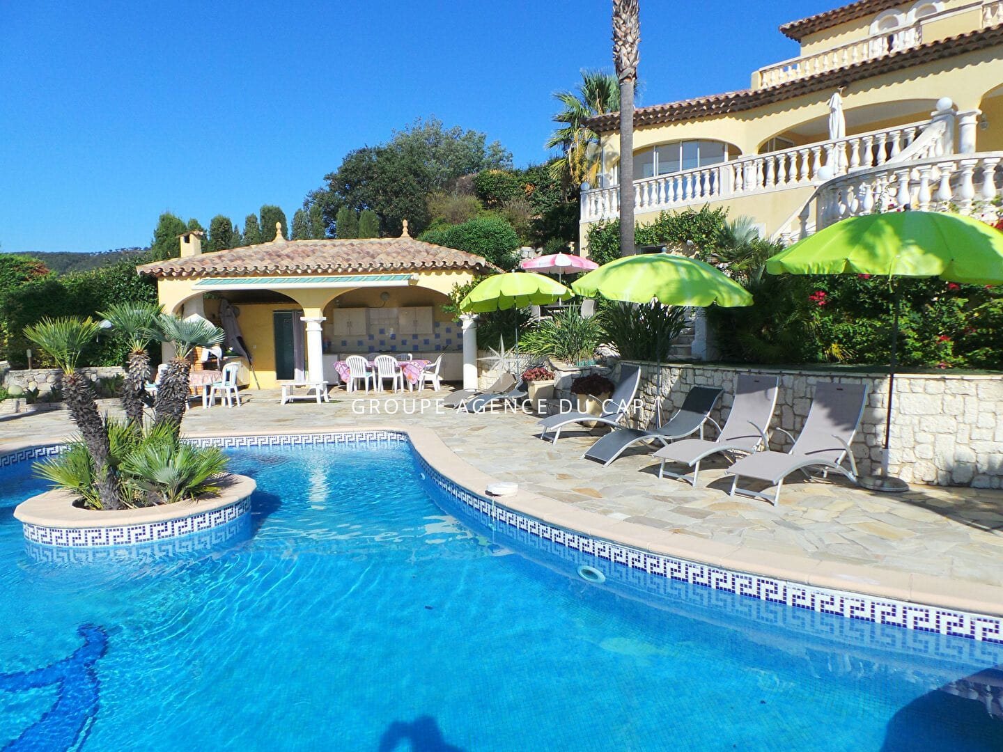 Maison à vendre, 225m², Roquebrune-sur-Argens