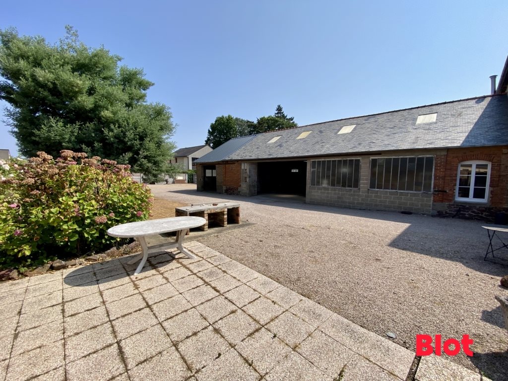 Maison à vendre, 203m², Saint-Méen-le-Grand