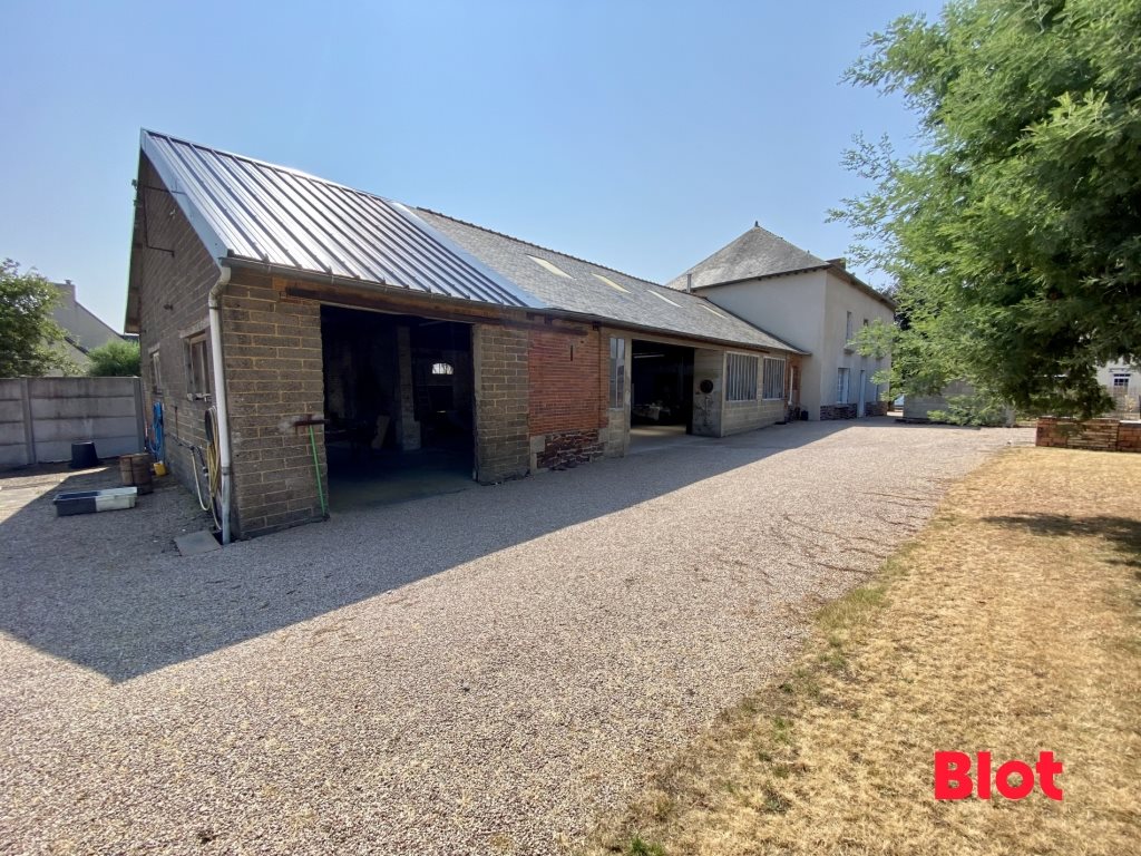 Maison à vendre, 203m², Saint-Méen-le-Grand