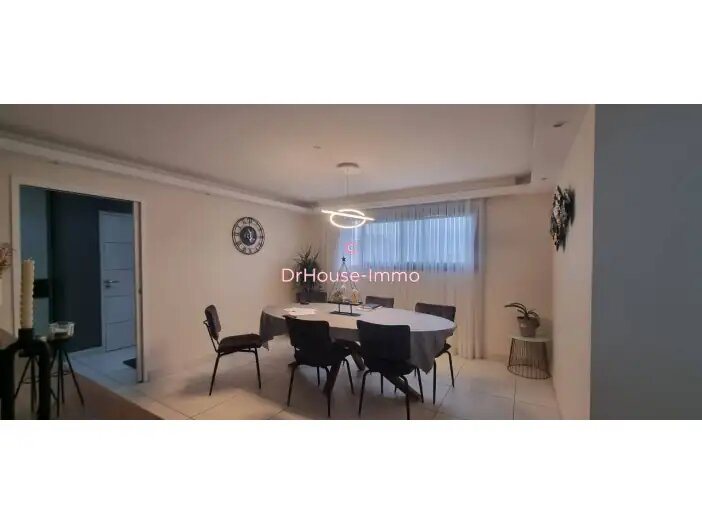 Maison à vendre, 165m², Sainte-Radegonde
