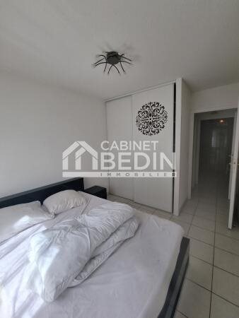 Appartement à louer, 65m², Bordeaux