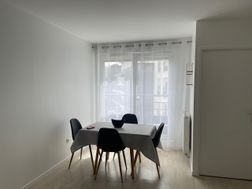 Appartement à louer, 41m², Cergy