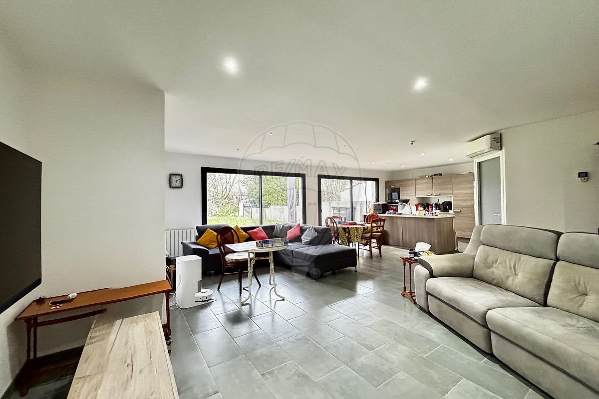 Maison à vendre, 123m², Arces