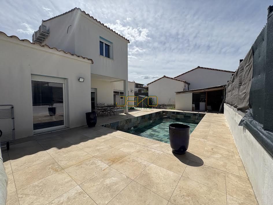 Maison à vendre, 135m², La Calmette