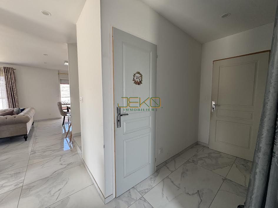 Maison à vendre, 135m², La Calmette