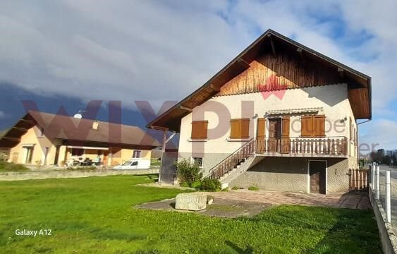 Maison à vendre, NaNm², Aiton