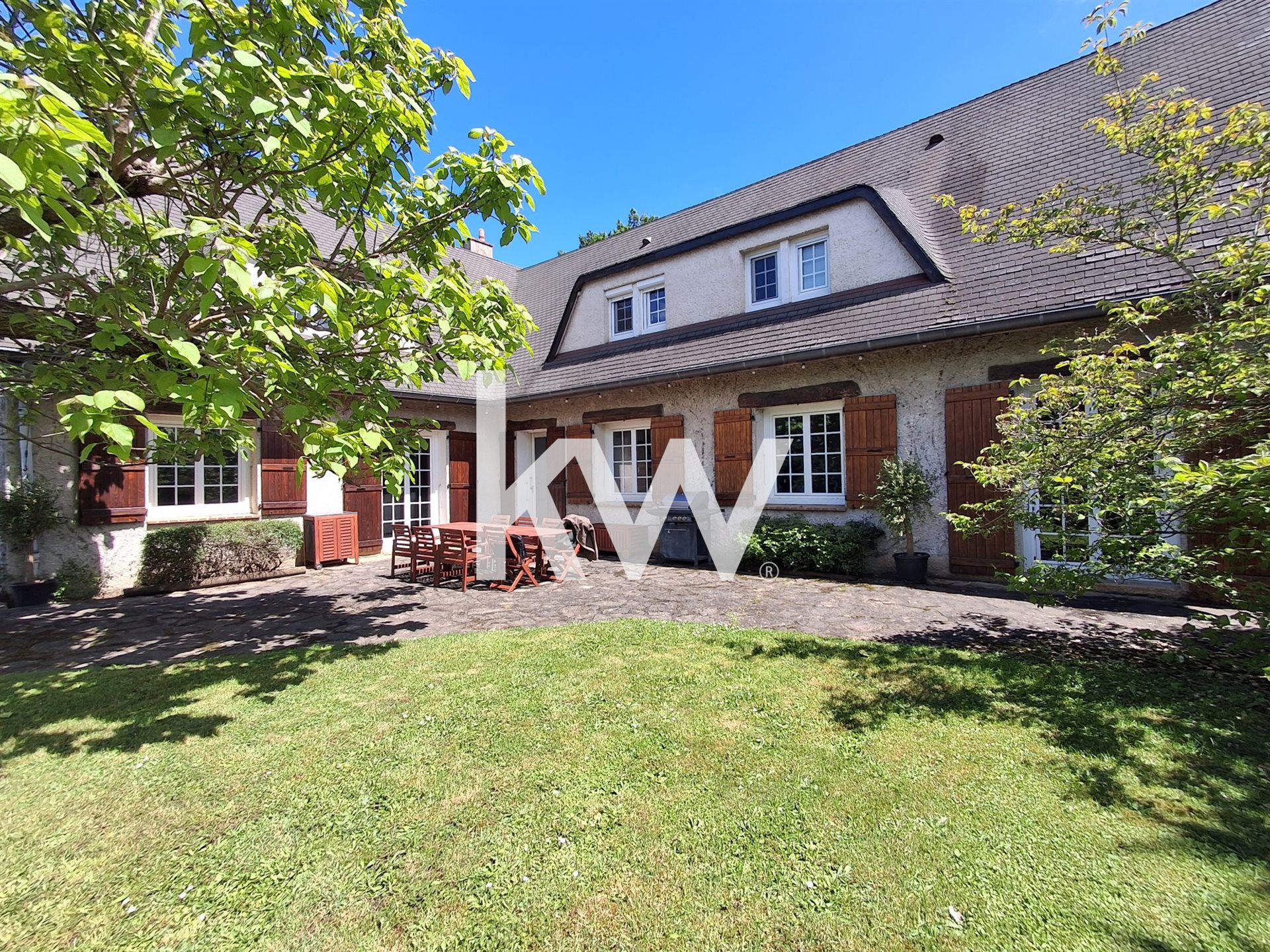 Maison à vendre, 280m², Saint-Priest-en-Jarez
