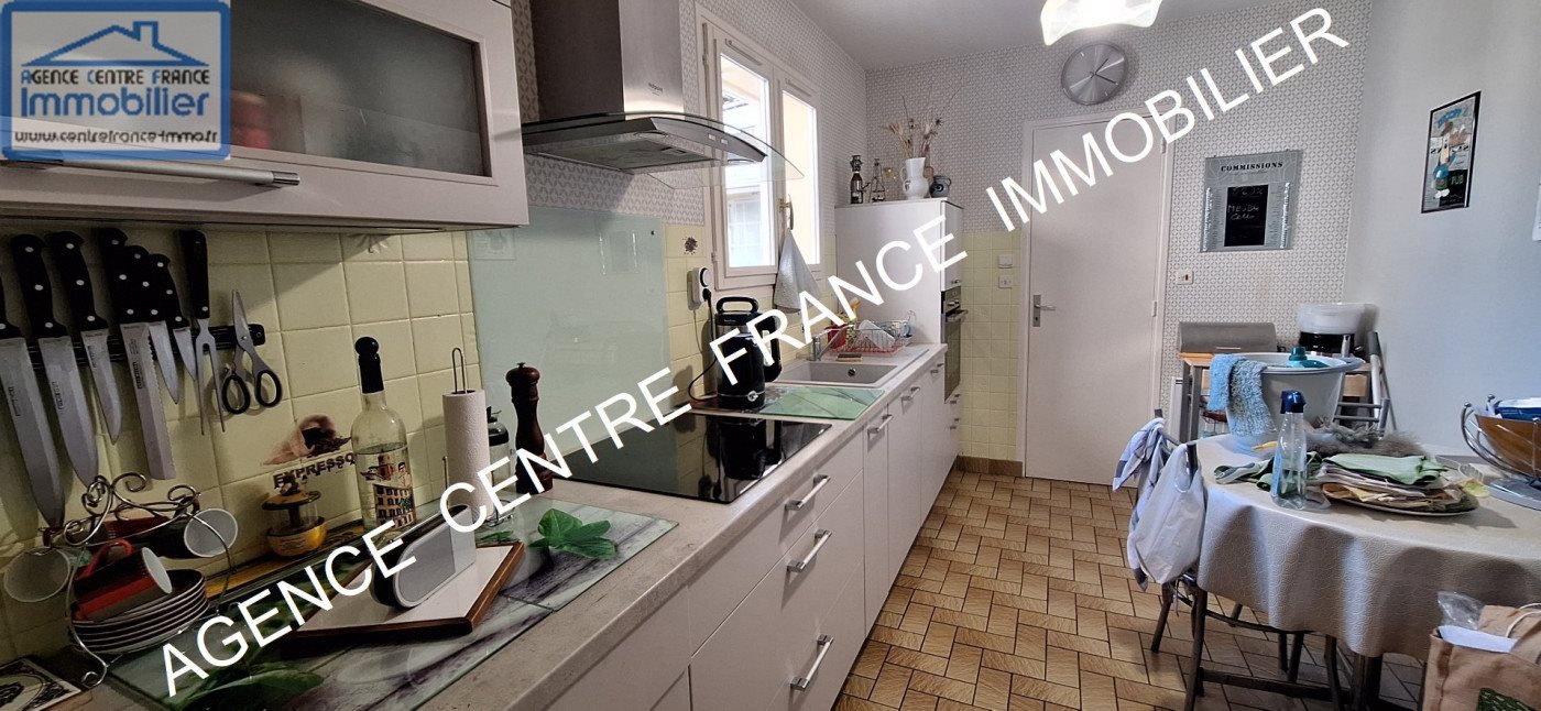 Maison à vendre, 76m², Bourges