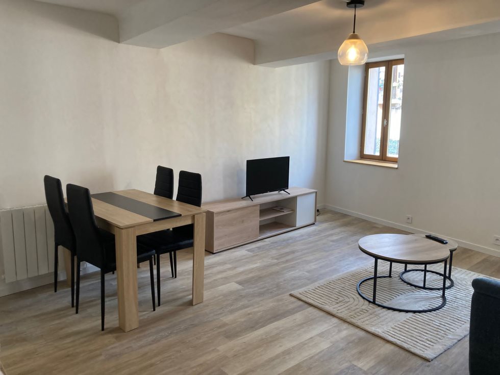 Appartement à louer, 43m², Vence